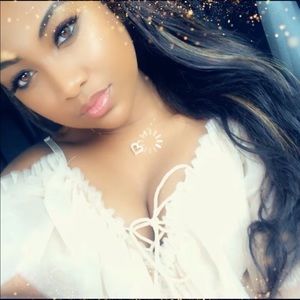 Meet your Posher, Michaela